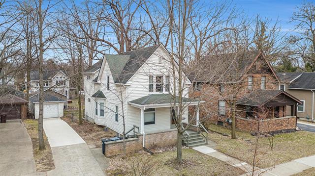 front view picture of 1219 S Forest Avenue, Ann Arbor, MI. 48104