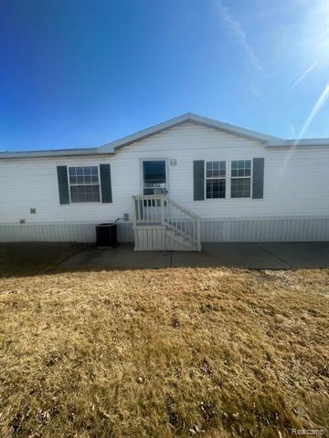 front view picture of 38692 Cody Drive, Romulus, MI. 48174