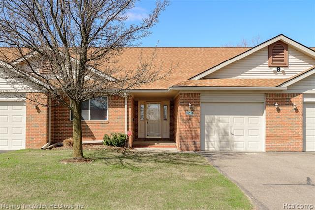 front view picture of 9540 Wheatgrass Lane, Belleville, MI. 48111