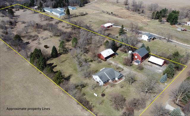 front view picture of 19229 Sharon Valley Road, Manchester, MI. 48158