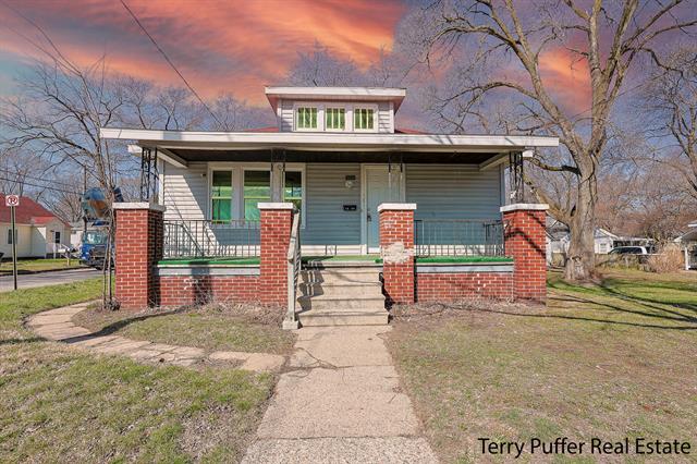 front view picture of 1895 Crowley Street, Muskegon, MI. 49441