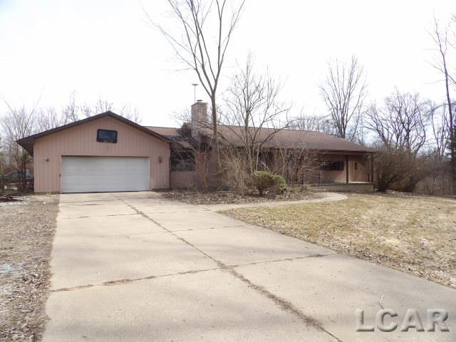 front view picture of 4165 Monticello Drive, Adrian, MI. 49221