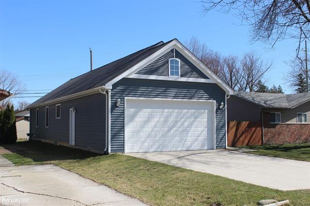 front view picture of 39420 Muffatt Street, Harrison Township, MI. 48045