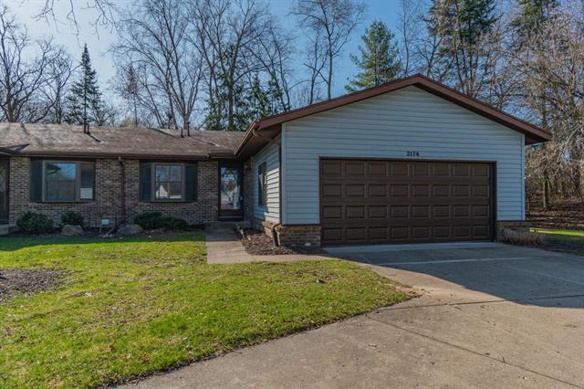 front view picture of 2174 Ter Van Court Ne, Grand Rapids, MI. 49505