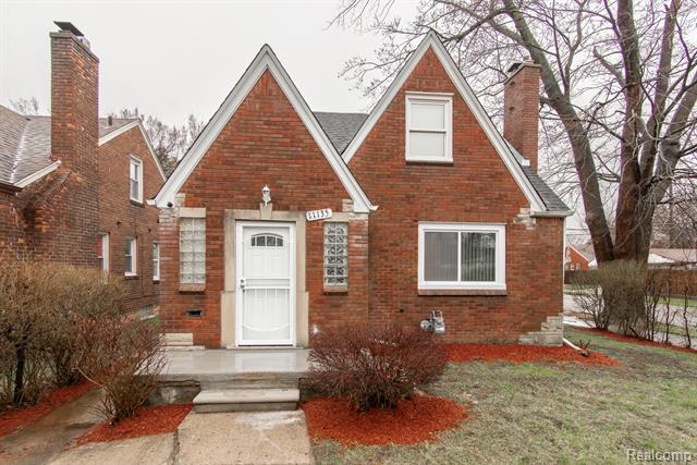 front view picture of 11135 Courville Street, Detroit, MI. 48224