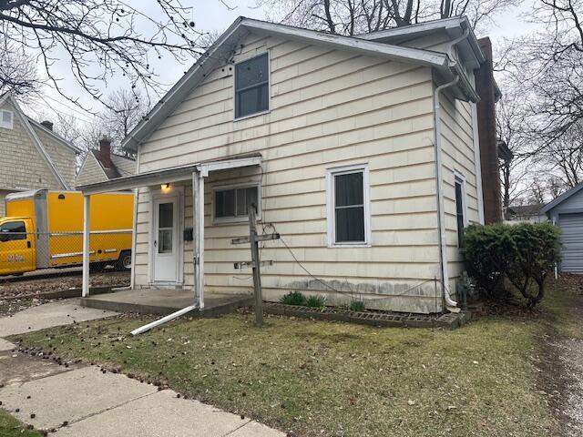 front view picture of 130 E Michigan Street, Adrian, MI. 49221