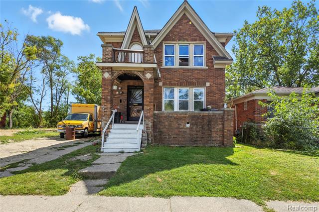 front view picture of 12148 Findlay Street, Detroit, MI. 48205