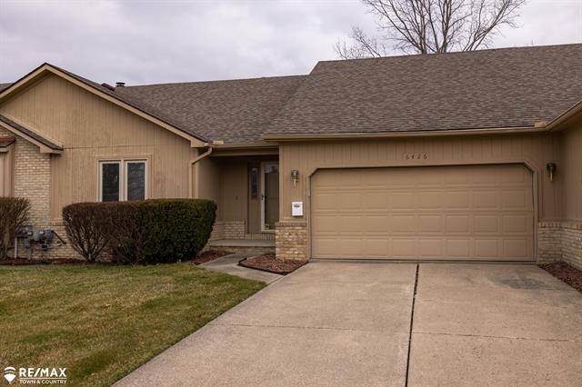 front view picture of 6426 Western Way, Flint, MI. 48532