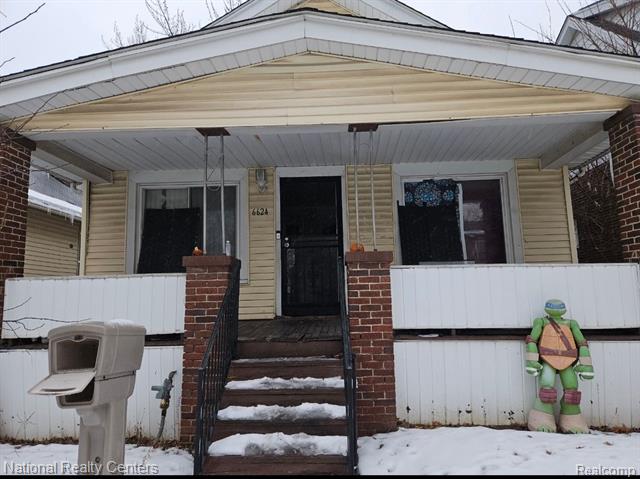 front view picture of 6624 Barton Street, Detroit, MI. 48210