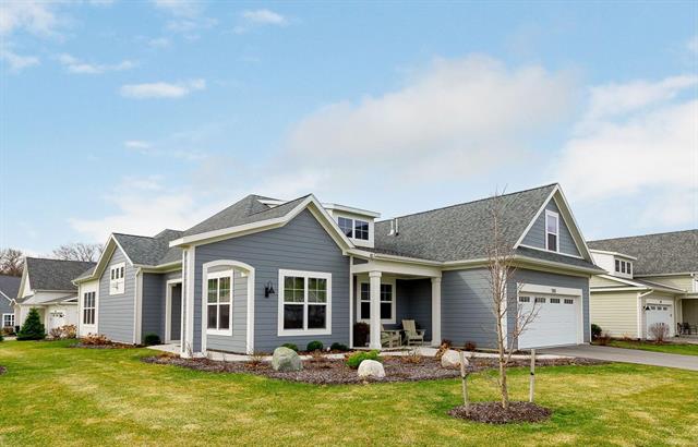 front view picture of 708 Bayshore Drive, Holland, MI. 49424