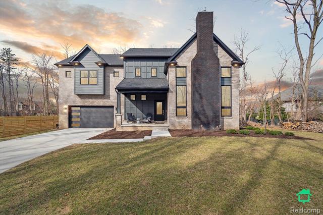 front view picture of 2125 Benstein Road, Walled Lake, MI. 48390