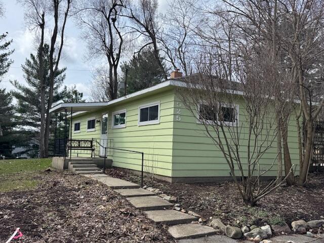front view picture of 525 W Chicago Street, Coldwater, MI. 49036