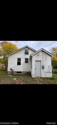 front view picture of 12825 Bentler Street, Detroit, MI. 48223