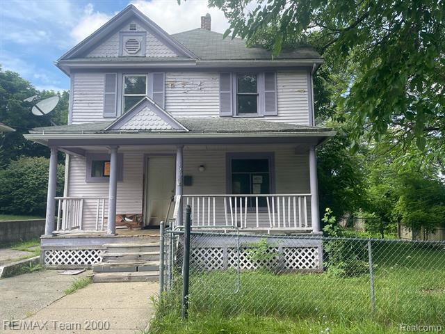 front view picture of 1220 Ogden Avenue, Kalamazoo, MI. 49006
