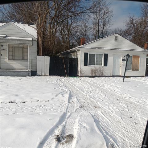 front view picture of 12879 Braile Street, Detroit, MI. 48223