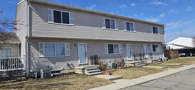 front view picture of 28173 Raleigh Crescent Drive, New Baltimore, MI. 48051
