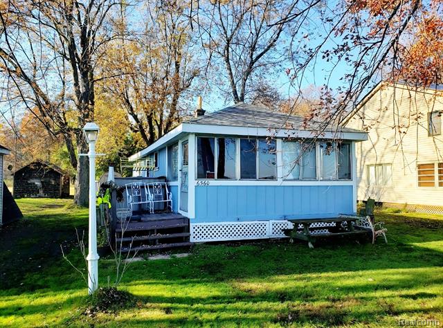 front view picture of 6560 Dickinson Island, Algonac, MI. 48001