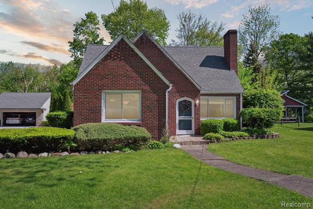front view picture of 5720 Parkside Street, Monroe, MI. 48161