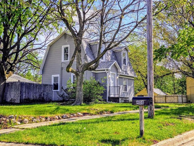 front view picture of 404 Parker Avenue, Kalamazoo, MI. 49001