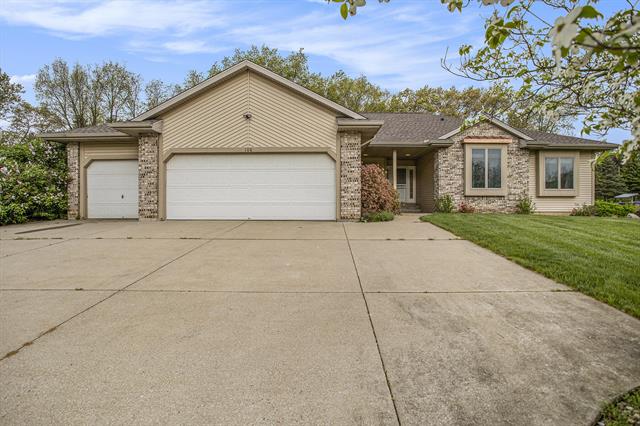 front view picture of 106 Dreamfield Drive, Battle Creek, MI. 49014
