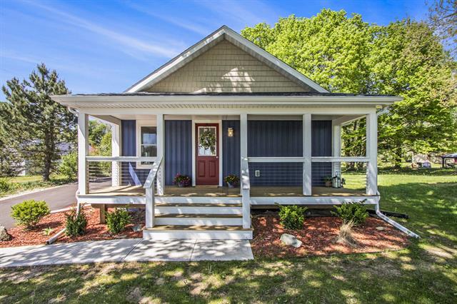 front view picture of 3401 Hicks Avenue, Benton Harbor, MI. 49022