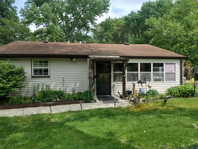 front view picture of 33486 Hudson Lane, Niles, MI. 49120
