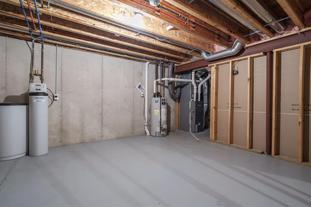 Builiding view twenty four for 1012 Coral Springs, Portage, MI. 49002