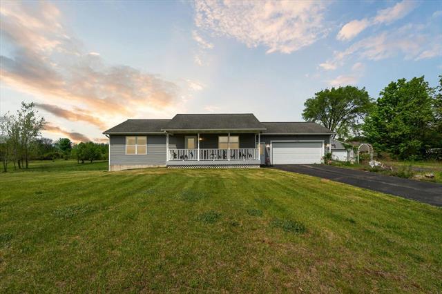 front view picture of 2466 10Th Street Street, Shelbyville, MI. 49344