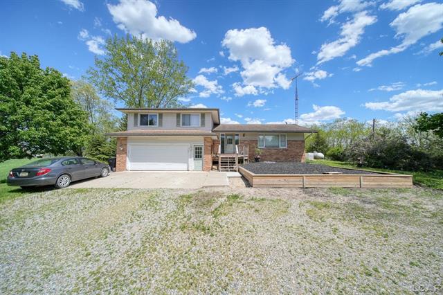 front view picture of 5811 Kothe Road, Manchester, MI. 48158