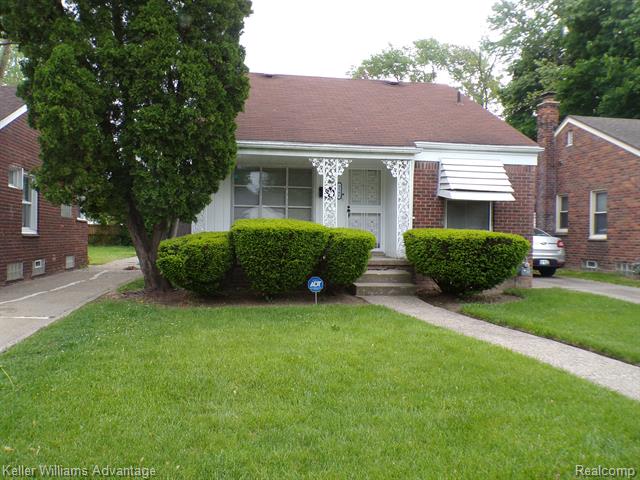 front view picture of 9546 Westwood Street, Detroit, MI. 48228