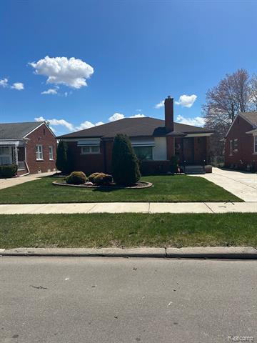 front view picture of 5587 Oakman Boulevard, Detroit, MI. 48204