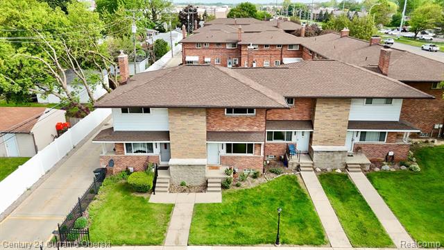 front view picture of 9917 Middlebelt Road, Livonia, MI. 48150