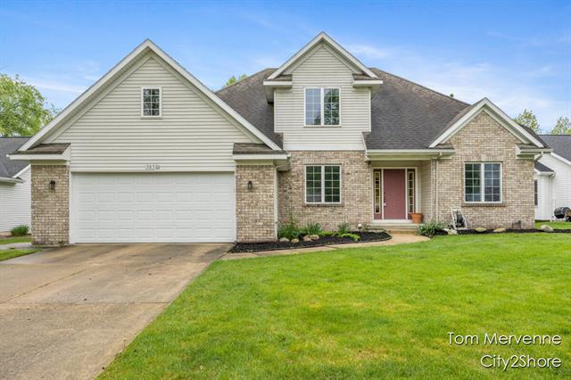 front view picture of 3850 Kentridge Drive Se, Grand Rapids, MI. 49508