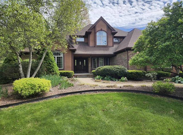 front view picture of 4959 St Andrews Court, Ann Arbor, MI. 48108