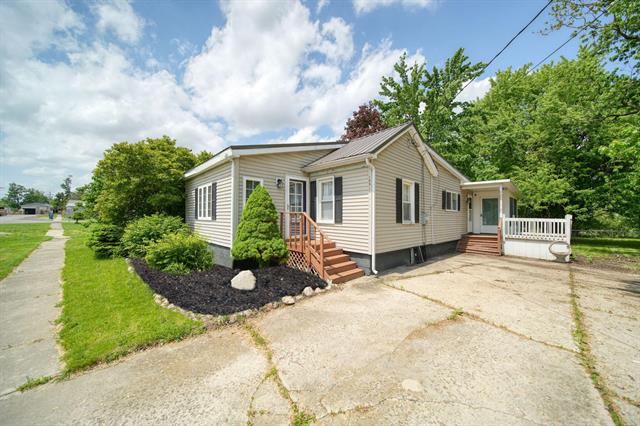 front view picture of 10913 E Railroad Street, Clayton, MI. 49235