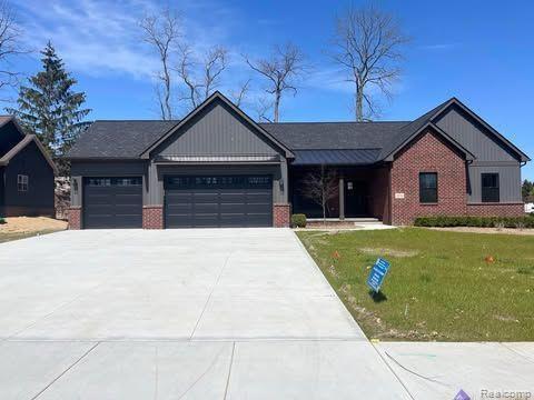 front view picture of 1276 Blue Ridge Parkway, White Lake, MI. 48383