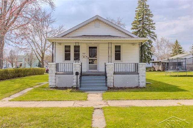 front view picture of 722 S Chilson Street, Bay City, MI. 48708