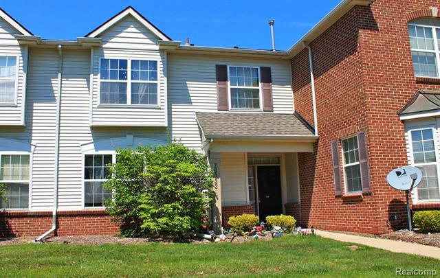 front view picture of 29033 Whitby Drive, Romulus, MI. 48174