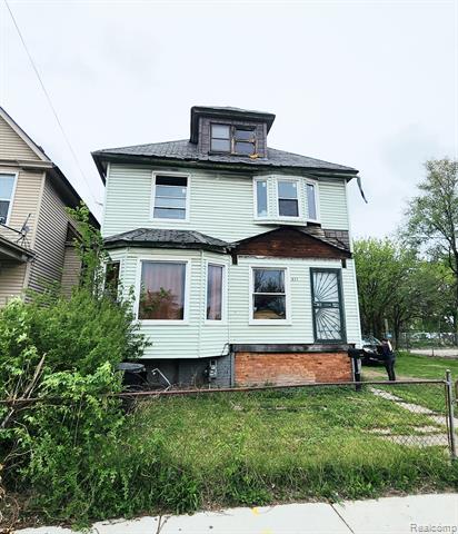 front view picture of 633 Owen Street, Detroit, MI. 48202