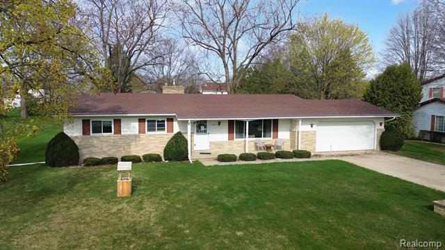 front view picture of 11365 Runnells Drive, Clio, MI. 48420