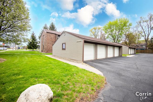front view picture of 3210 Arrowhead Arms Court Sw, Grandville, MI. 49418