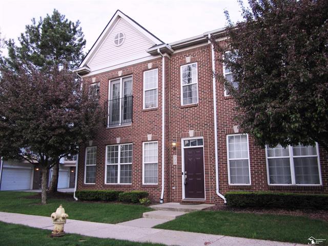 front view picture of 323 Kaye Lani Avenue, Monroe, MI. 48161