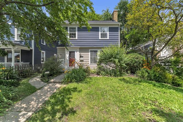 front view picture of 1115 Henry Street, Ann Arbor, MI. 48104