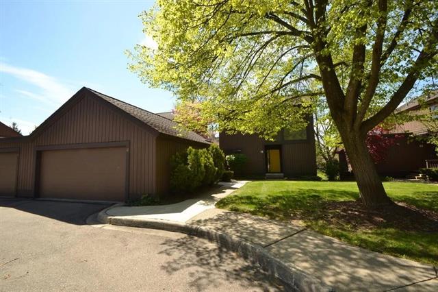 front view picture of 13 Northwick Court, Ann Arbor, MI. 48105