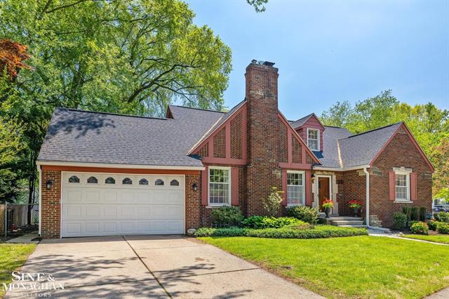 front view picture of 292 Chalfonte Avenue, Grosse Pointe, MI. 48236