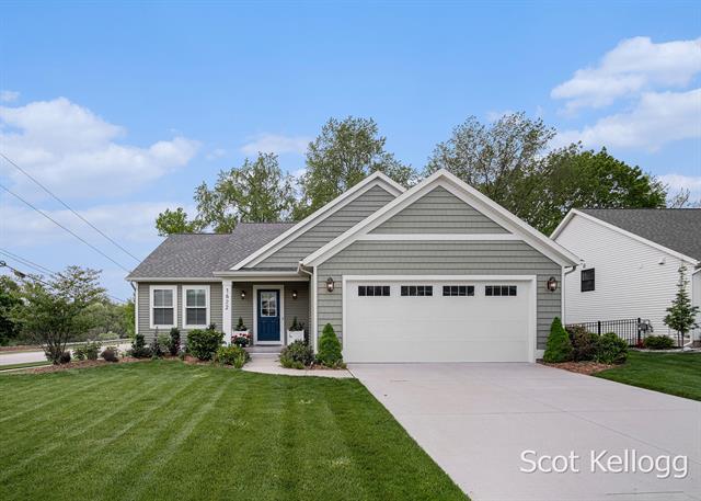 front view picture of 1622 Mulligan Drive Sw, Wyoming, MI. 49519