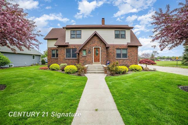 front view picture of 9610 Saginaw Street, Reese, MI. 48757