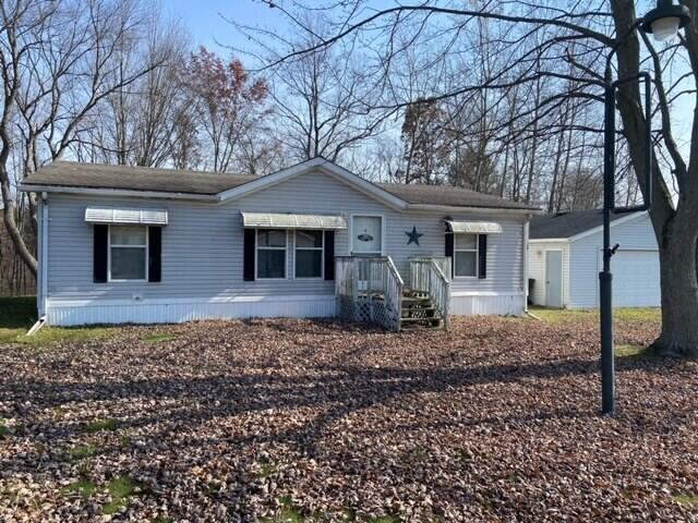 front view picture of 11334 120Th Avenue, Rodney, MI. 49342