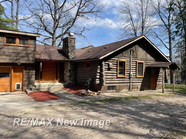front view picture of 724 W Tobacco Ridge Trail, Beaverton, MI. 48612