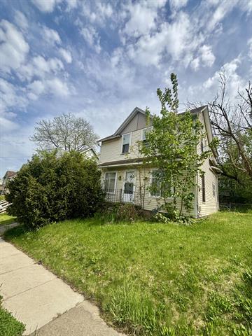 front view picture of 131 W Belmont Street, Kalamazoo, MI. 49001
